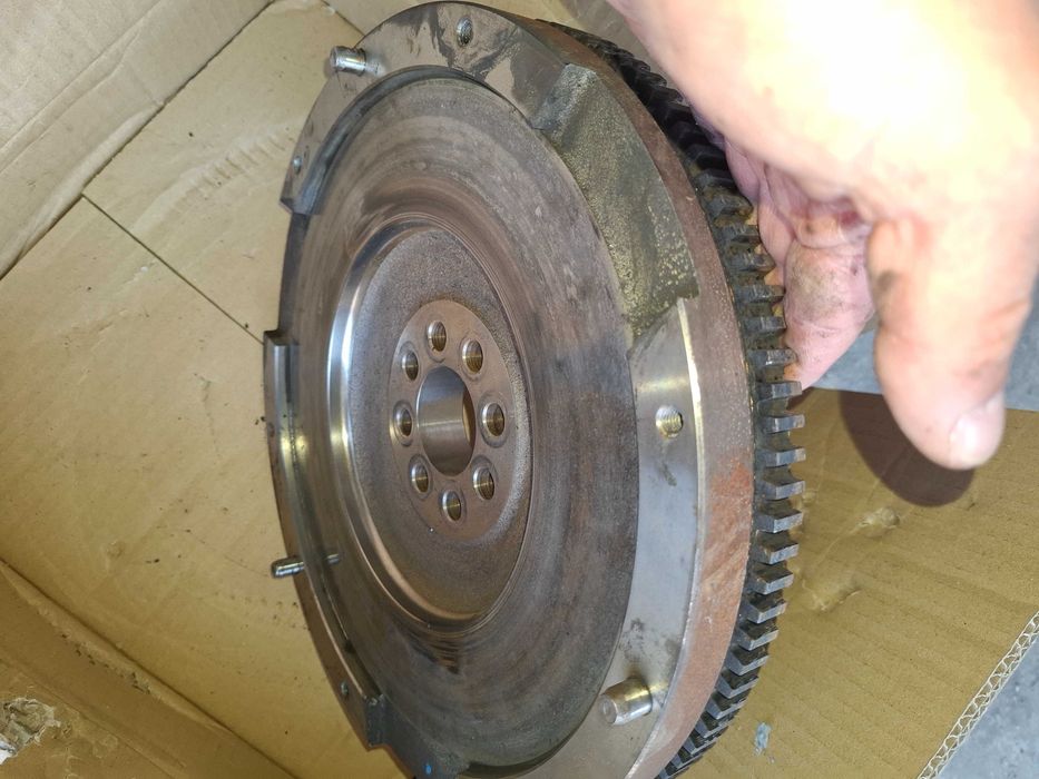 Твърд маховик за land cruiser 120