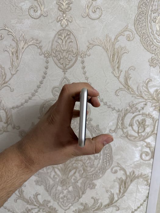 Продам айфон 11/128