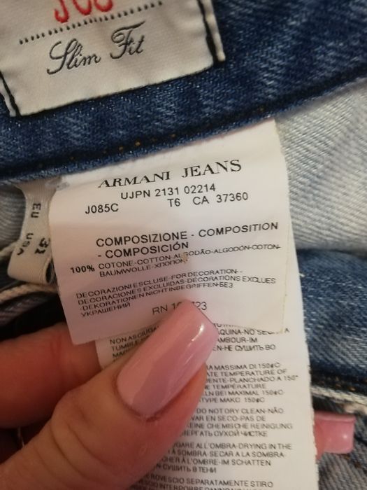 Blugi Armani originali marimea 31 made Italia
