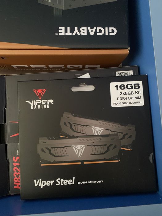 Pc gaming rx6600 8gb vram, ryzen 5 5500x