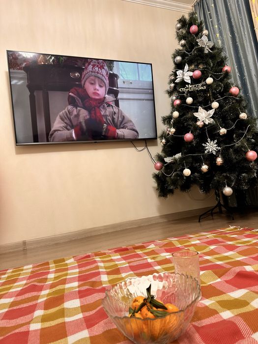 Продам елку с игрушками