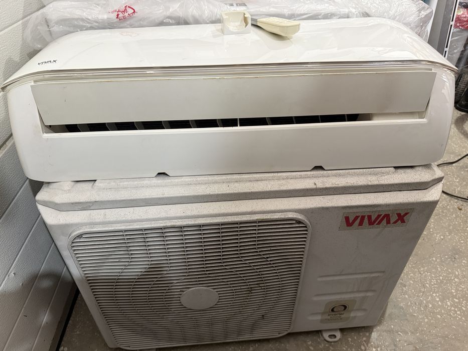 Aer conditionat vivax 12000 btu dc inverter a+++ wifi utilizat