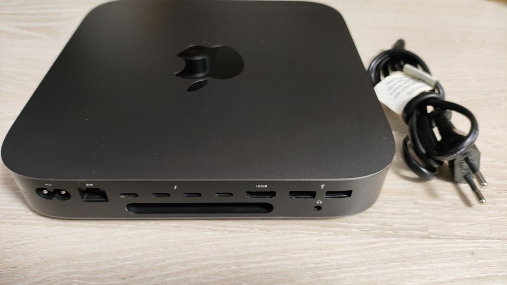 Apple Mac Mini 2018 i7 16GB RAM 512GB NVME