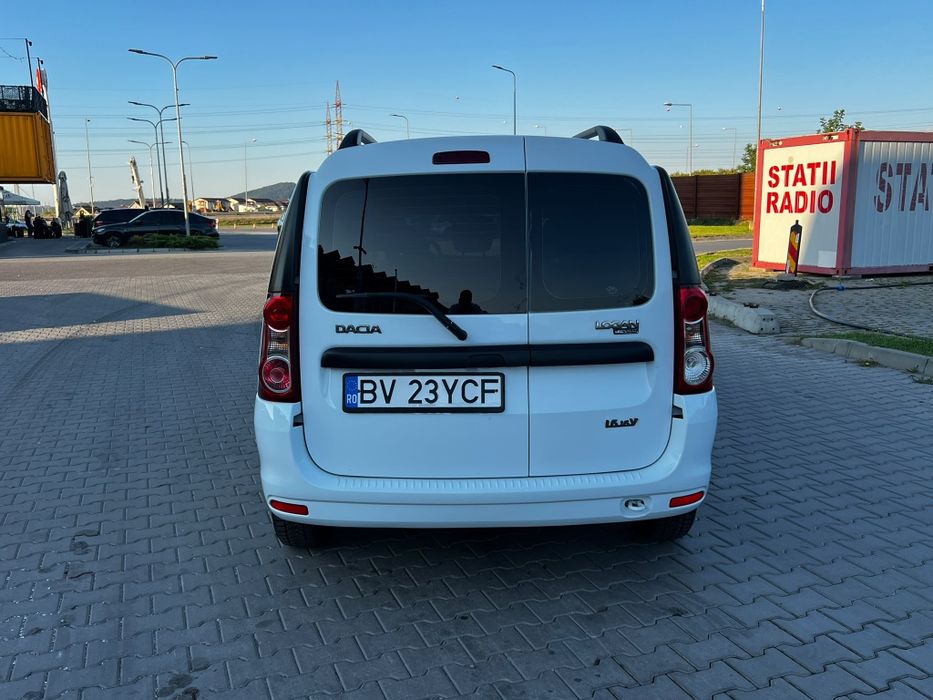 Logan Mcv Facelift 2009 // 1.6 -16v -Unic prop