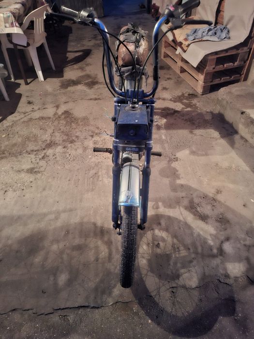 Vând scuter garelli 49cc