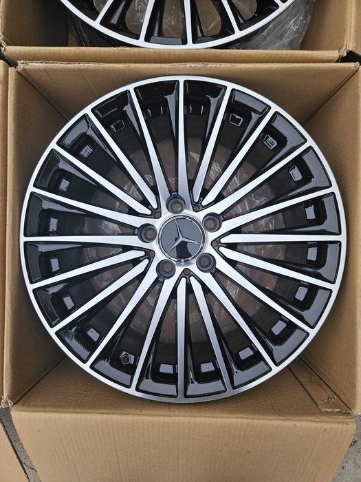 Jante noi Mercedes R17 sau R18