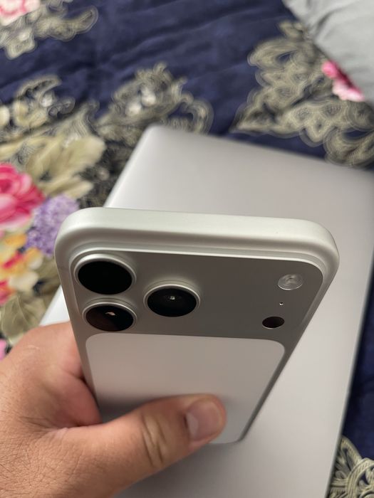 Iphone 17 pro max silver 256