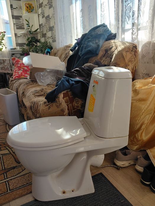 Продам унитаз б/у