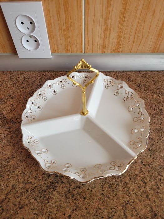 Фарфоровая посуда, набор