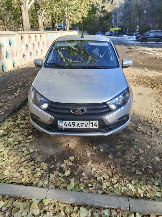 Лада гранта 2019 г