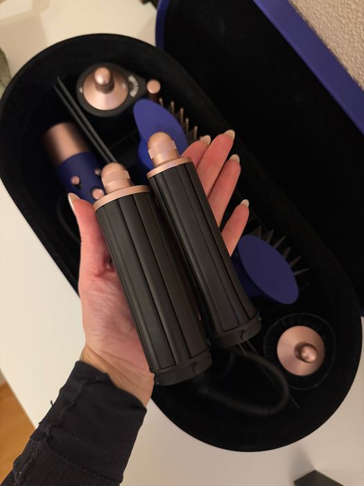 Dyson airwrap limited edition сешоар