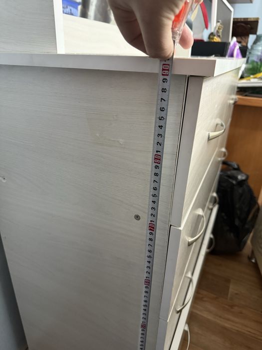 Продам трюмо с зеркалом