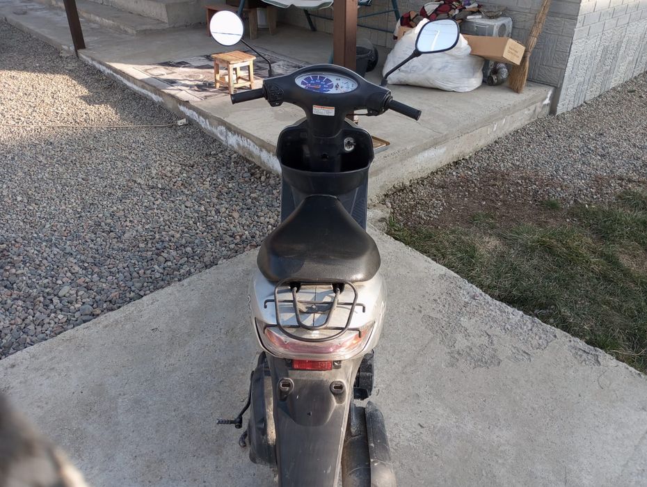 Мопед 2000 Honda dio