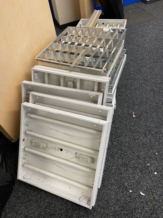 Офис осветление Лампи 10 броя