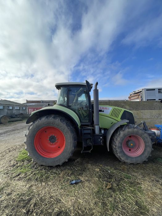 Tractor Claas 850 axion