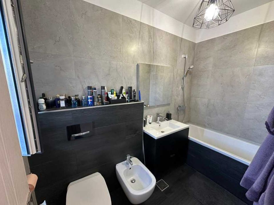 PENTHOUSE 3 camere - Jacuzii, 2 locuri de parcare, mobilat si utilat - 165 mp