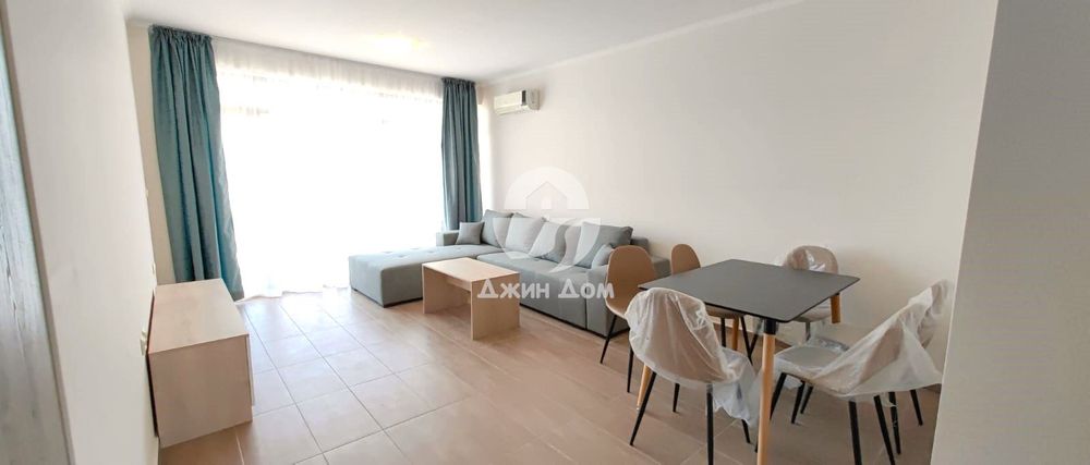 Продава се Тристаен апартамент в Свети Влас - 117 кв.м за 1504 €/кв.м - Снимка #2
