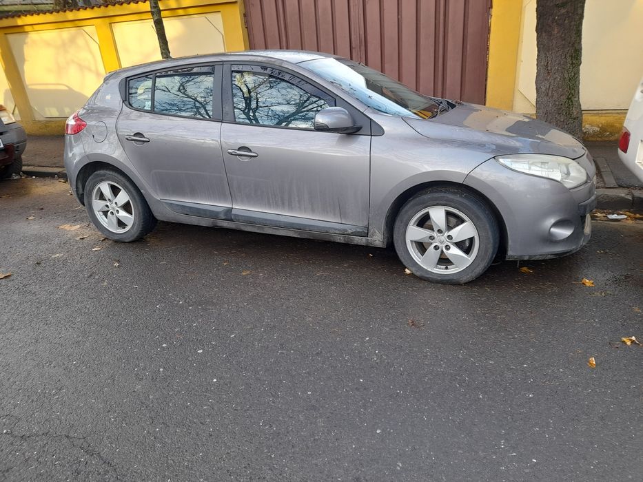 Megane 3 tragar fata radiatoare si alte piese