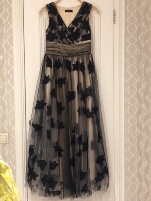 Платье вечернее размер 44-46