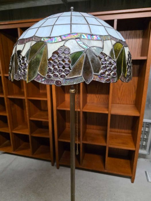 Витрина с интарзия