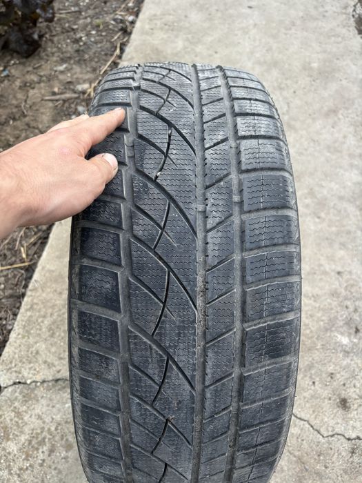Гуми 215/55/R17