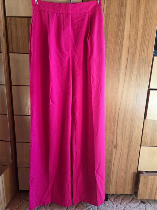 Панталон с широки крачоли, чисто нов с етикет,разме хс