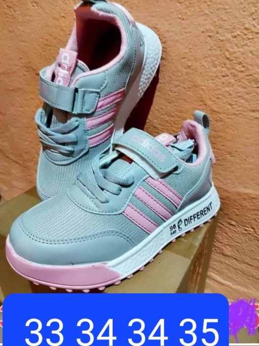 Adidasi fete si baieti diferite modele