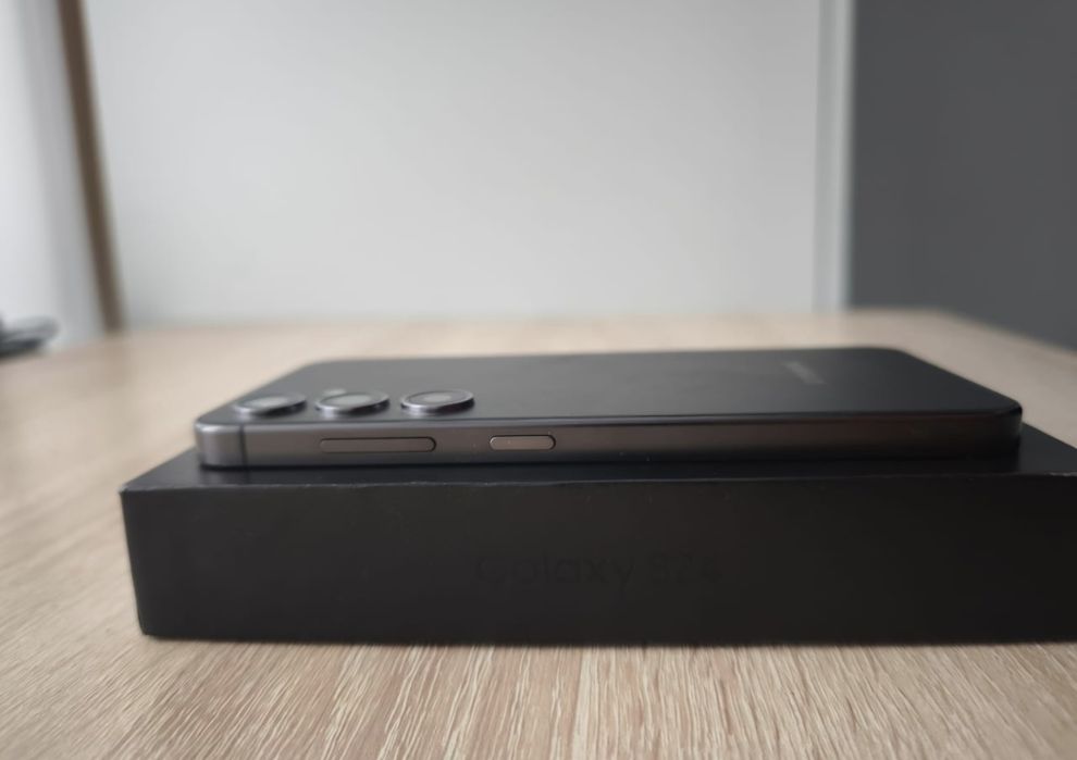 Samsung S24 128 гб