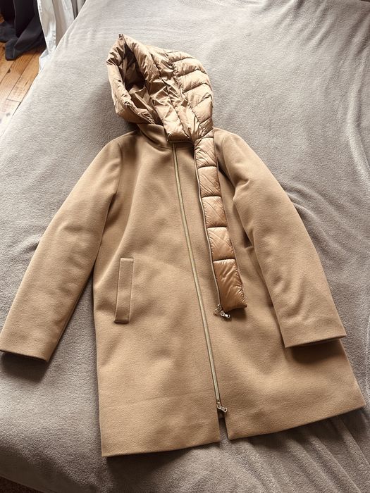 Зимно бежово палто