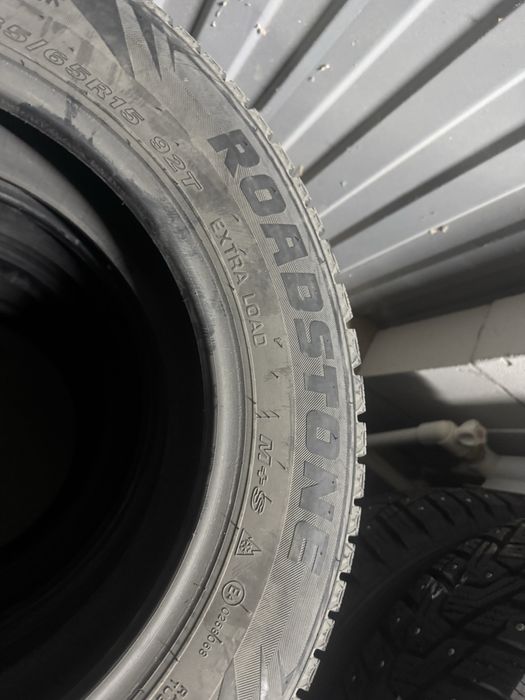 Шины шипы 185/65 R15 зима Корейские Roadstone
