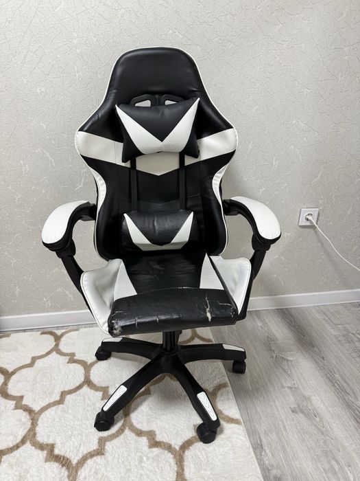 Игровое кресло игровой стул