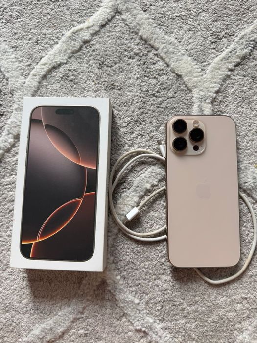 iPhone 16 Pro Max 256GB Gold, 95% батарея, идеал
