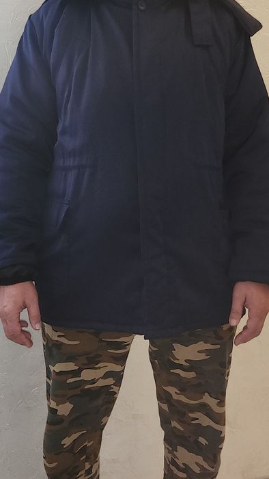 Продам срочно зимний бушлат