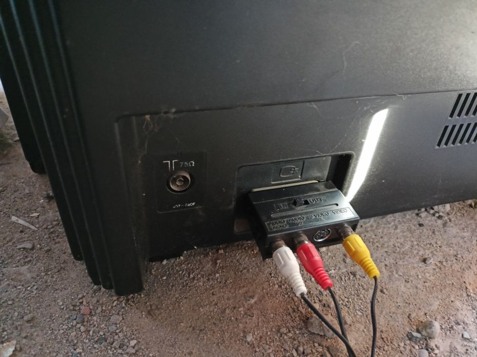 Продам старый телевизор