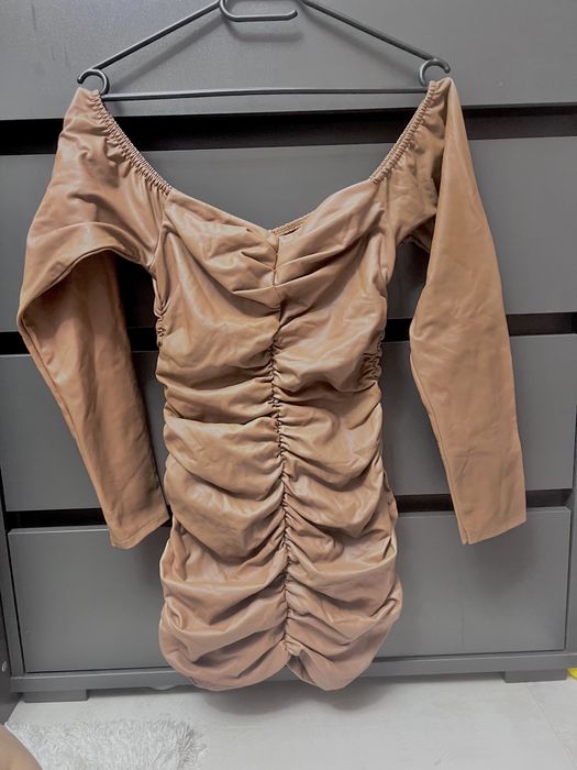 Дамски рокли