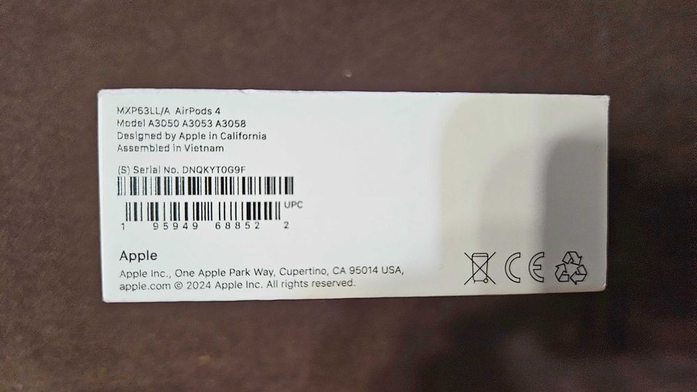 Apple Airpods 4/САЩ/