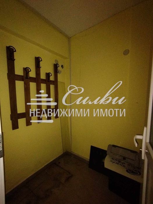 Продава се Магазин в Шумен, Боян Българанов 2 - 140 кв.м за 1250 €/кв.м - Снимка #9