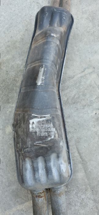 Глушетель бмв525. BMW525