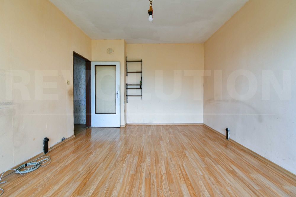 Продава се Едностаен апартамент в София, Люлин 7 - 47 кв.м за 1915 €/кв.м - Снимка #1