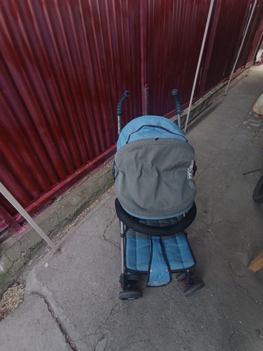 Детская коляска.