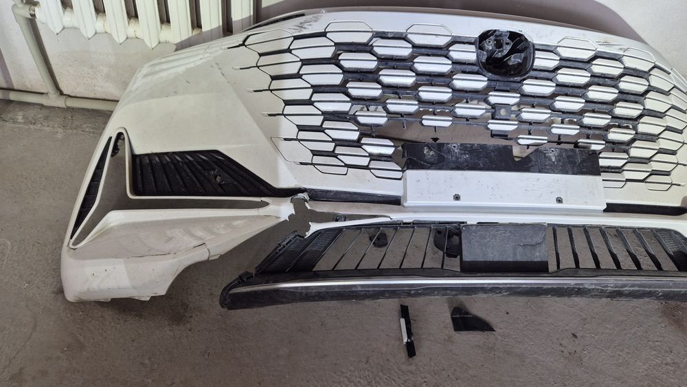 Автозапчасти бампер