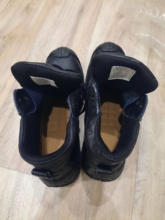 Продам  спец обувь