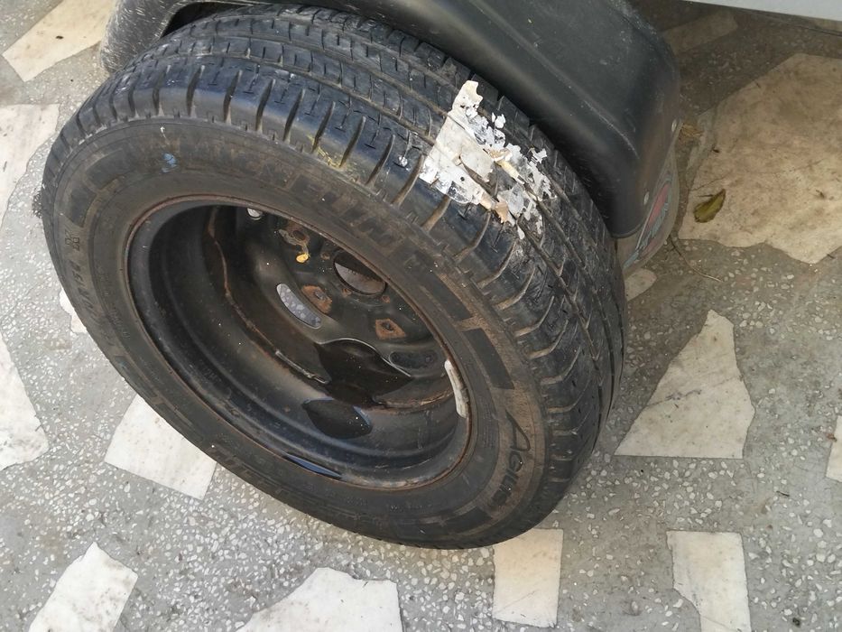 Roată Ford Transit 195/70/15 Michelin