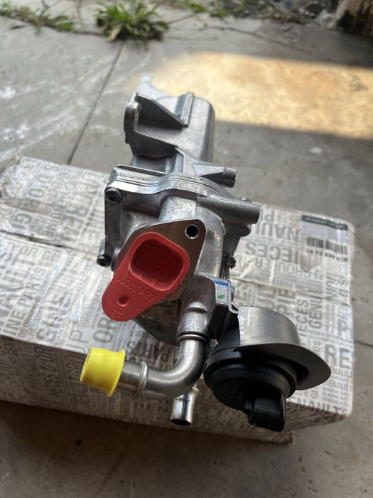 Racitor EGR Renault Master 3 147353981R