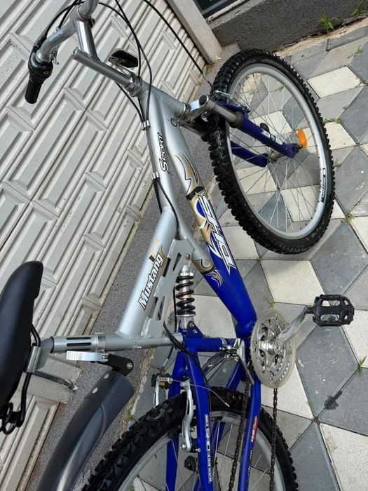 Bicicletă DHS Mustang Sport – 26 inch – Suspensie Dublă