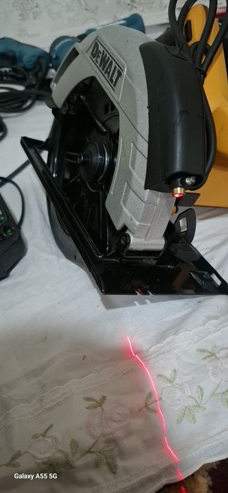 Dewalt pcholka hilti makita bosch