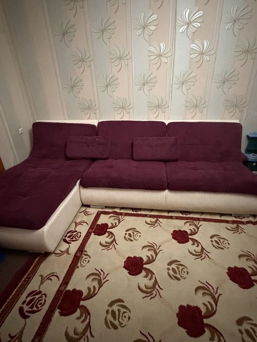Продам диван-уголок