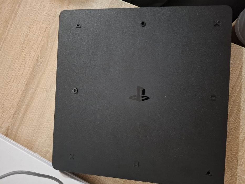 Playstation4 slim