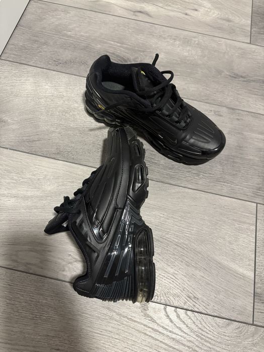 Vand adidasi Tn  nike