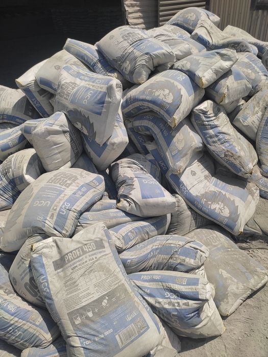 Оптом нархда цемент сотилади